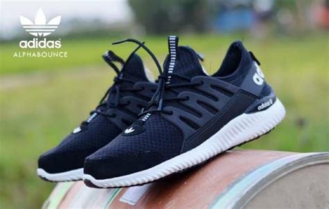 harga sepatu olahraga adidas wanita original|harga sepatu adidas spezial original.